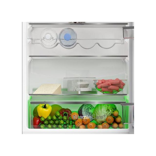 Blomberg KGM4574V Fridge Freezer - White