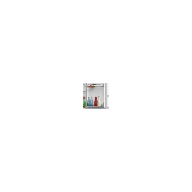 Blomberg KGM4574V Fridge Freezer - White
