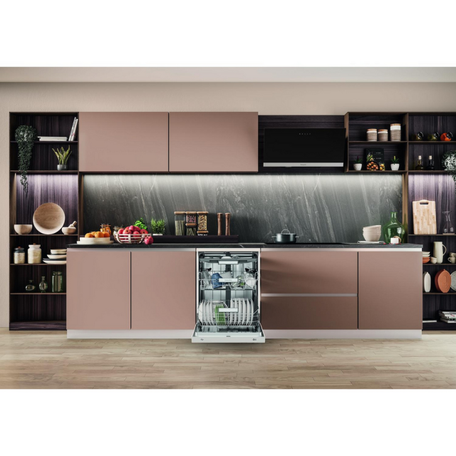 Hotpoint H7FHS41UK Full Size Dishwasher