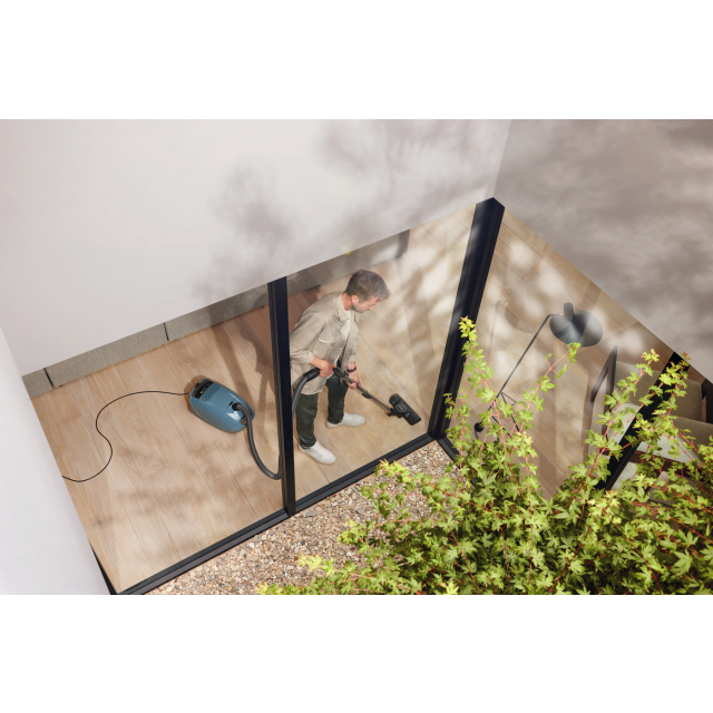 Miele Guard M1Flex Vacuum - Nordic Blue